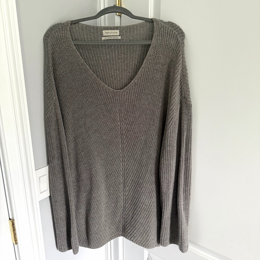 Urban Outfitters V-Neck Gray Sweater